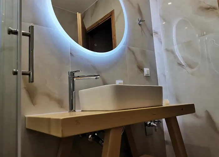 Nely's Luxury Apartment