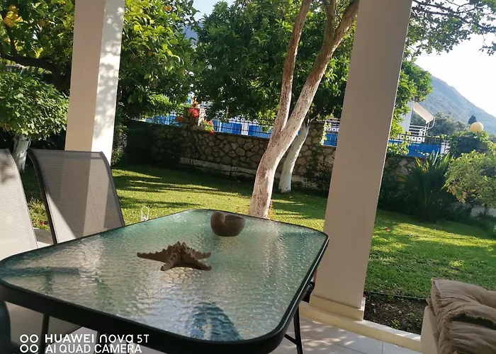 Nely's Luxury Apartment *