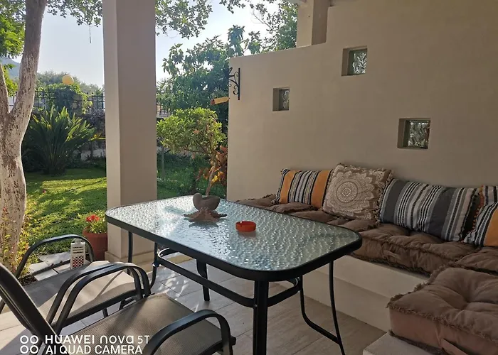 Nely's Luxury Apartment *