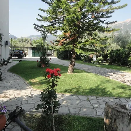 Nely's Luxury Apartment *