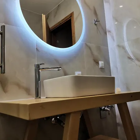 Nely's Luxury Apartment