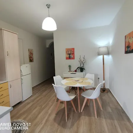 Apartment Nely's Luxury